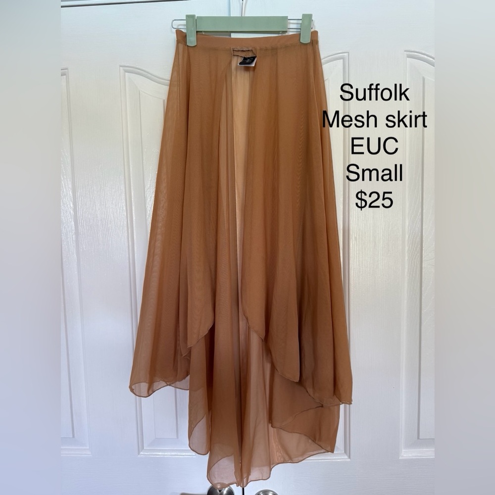 Suffolk Women's Brown Mesh Skirt